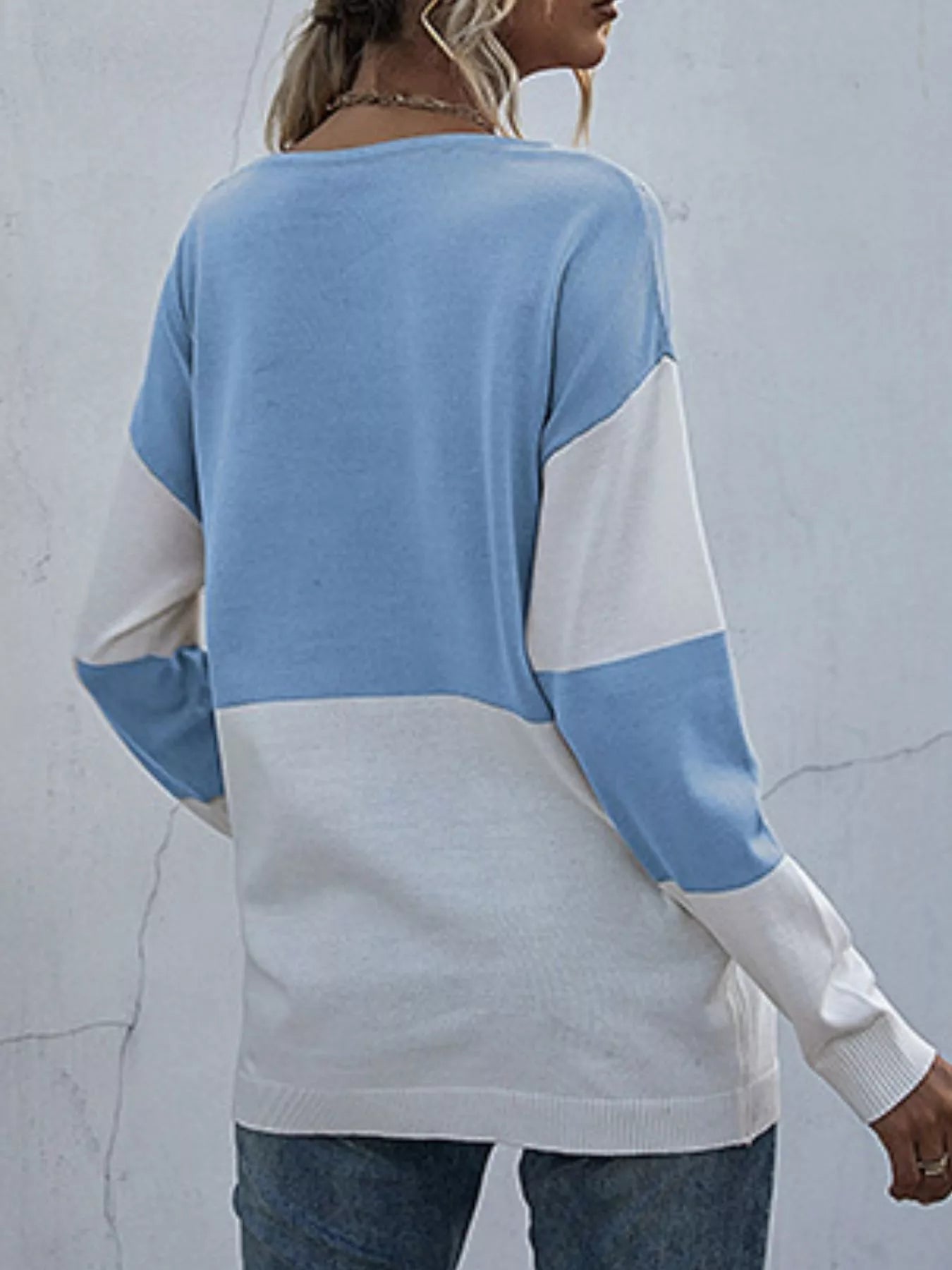 Color Block Round Neck Sweater