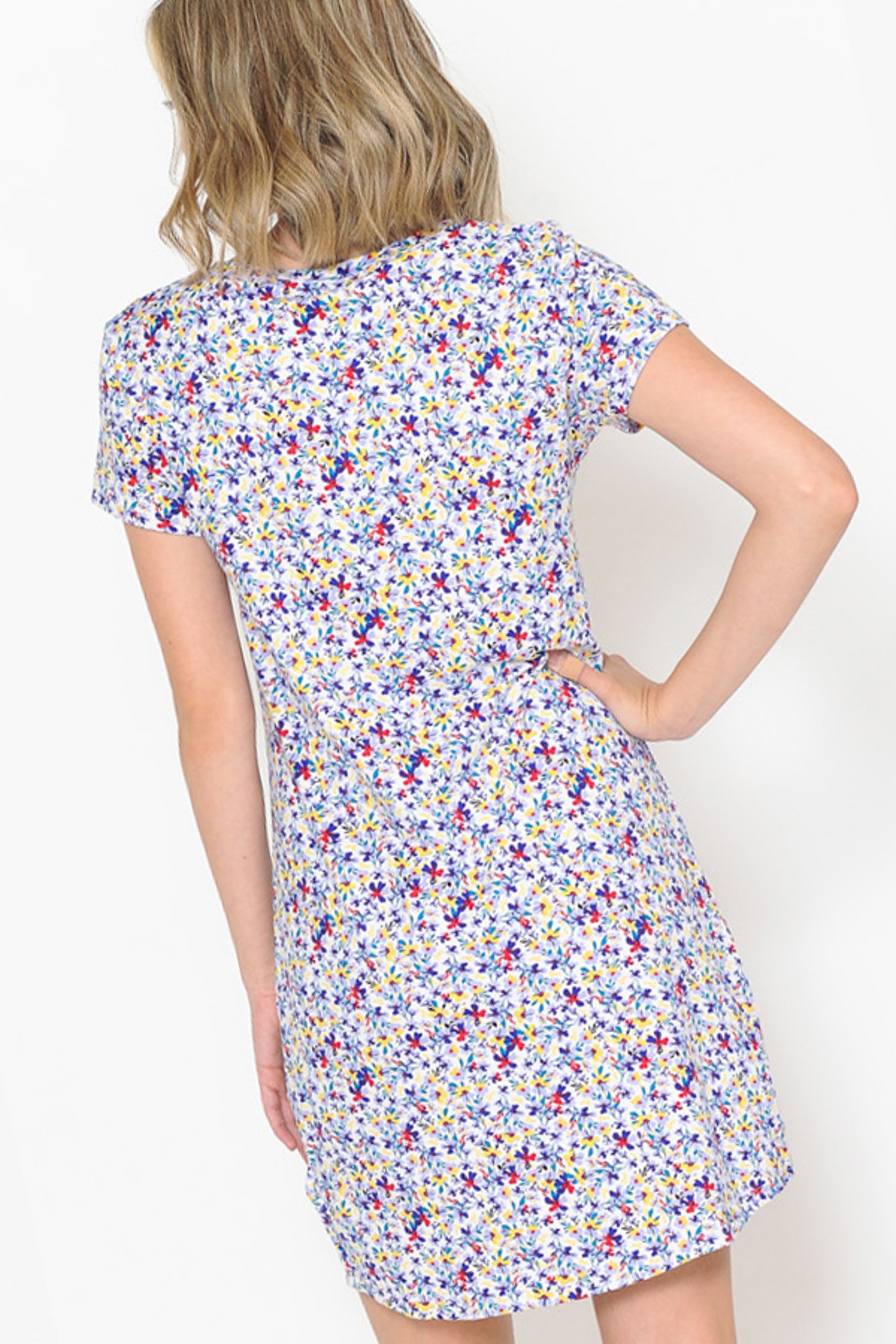 DITSY FLORAL SHORT SLEEVE DRESS WITH FRONT TIE
