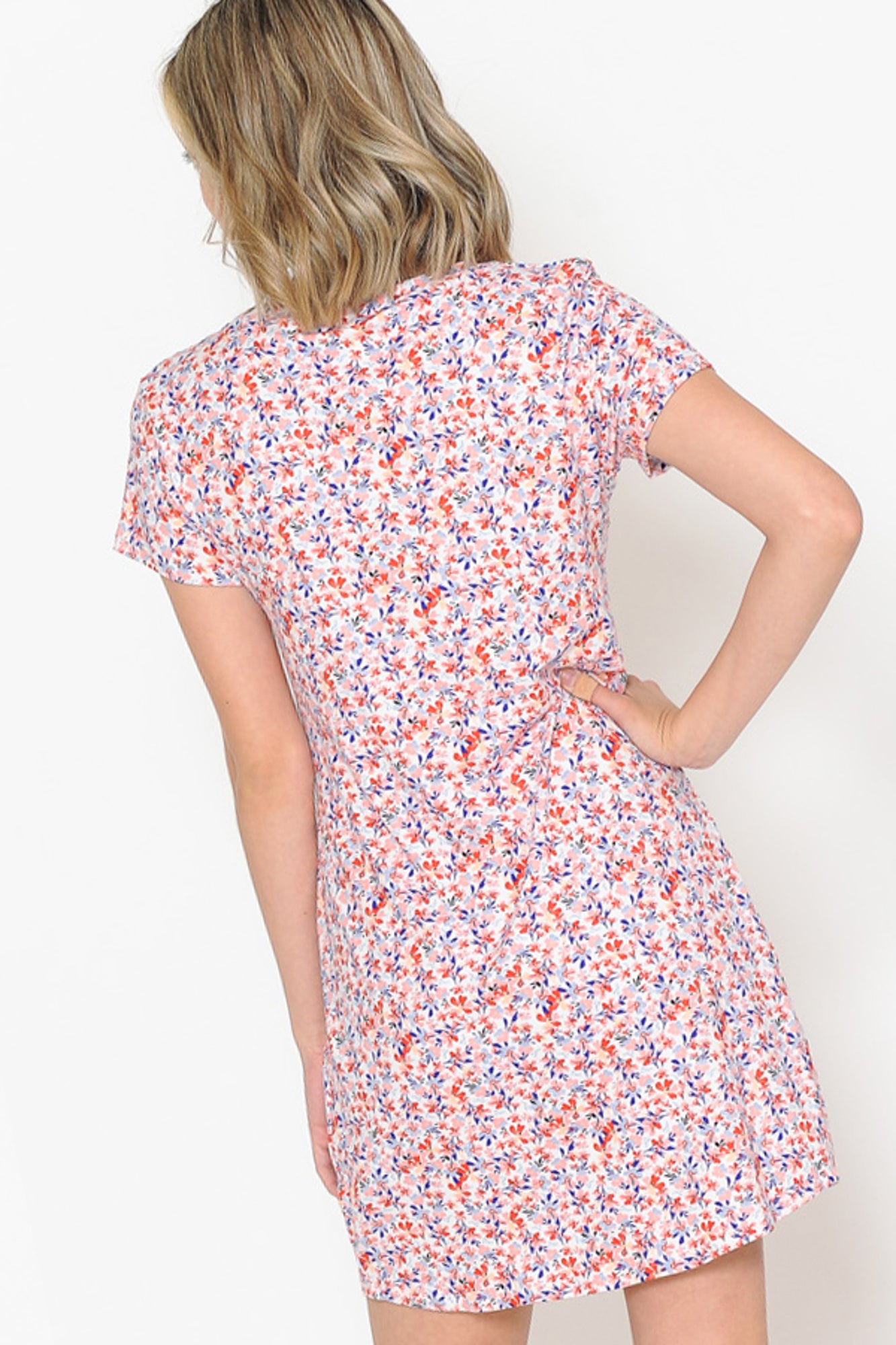 DITSY FLORAL SHORT SLEEVE DRESS WITH FRONT TIE