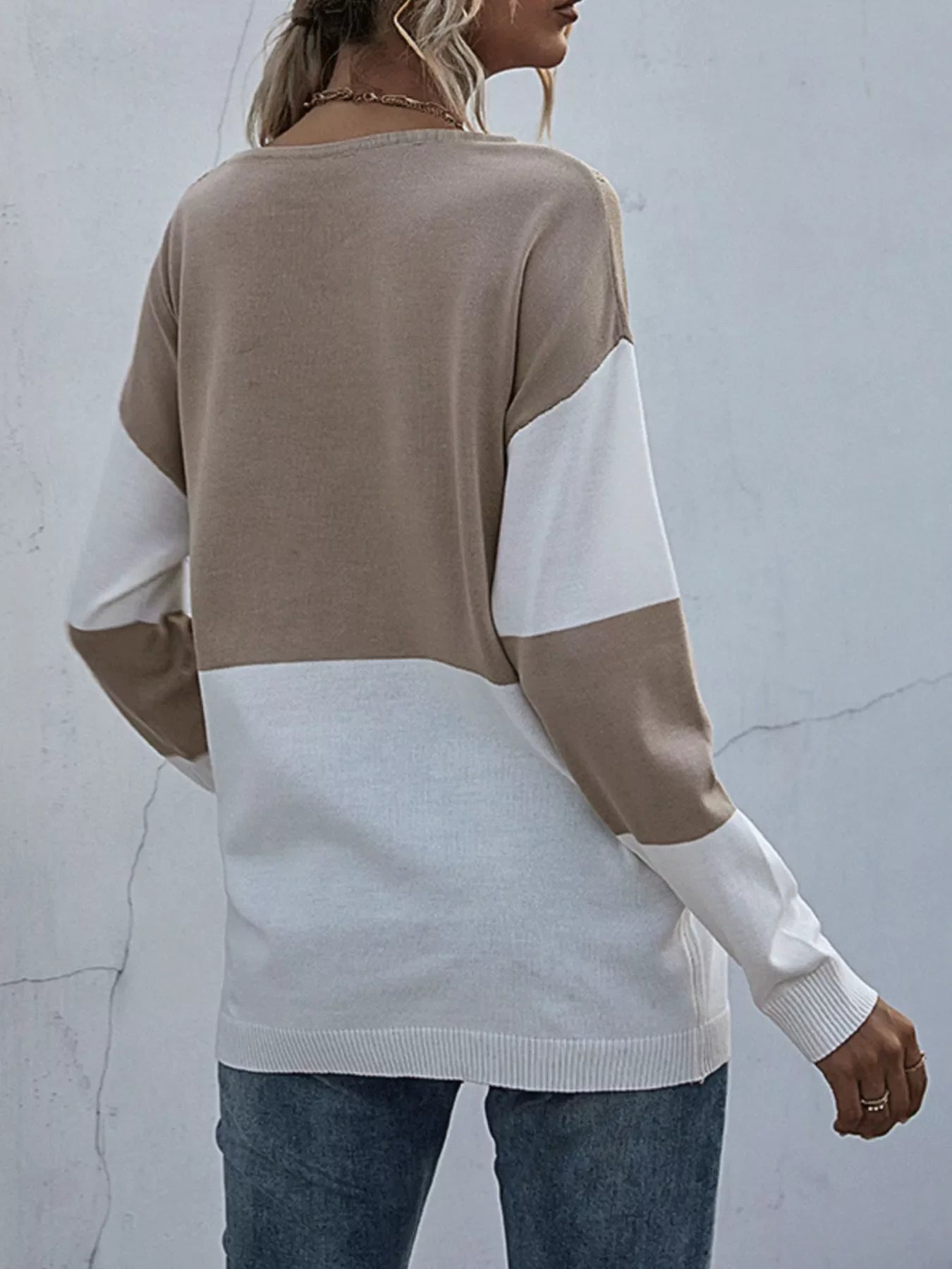 Color Block Round Neck Sweater