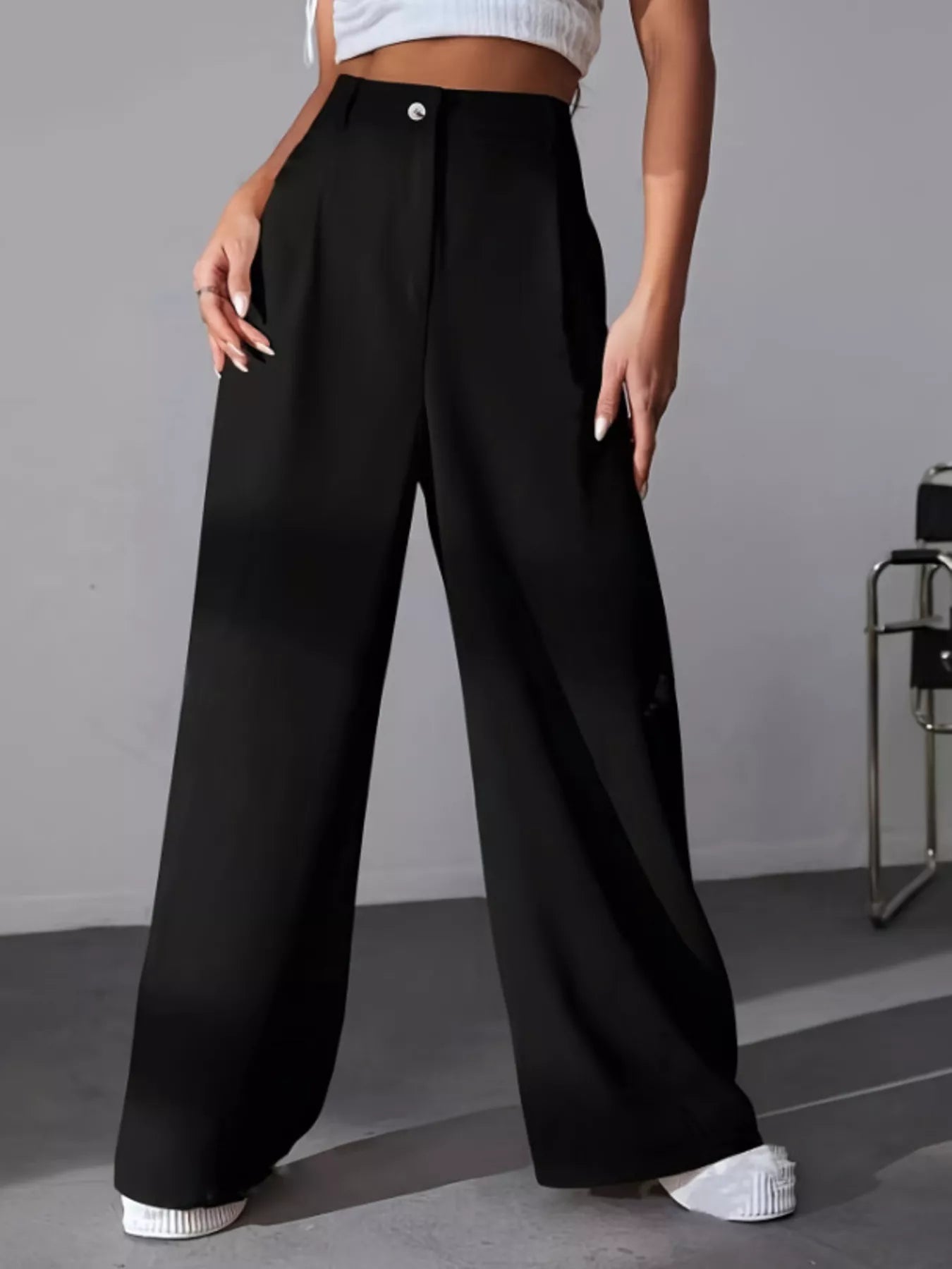 Wide Leg Pleated Pants