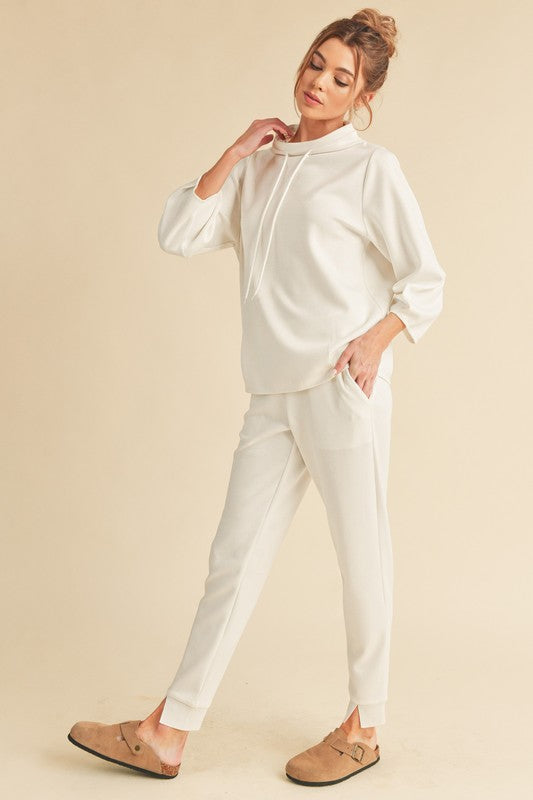 Aemi + Co Elastic Waist Joggers with Pockets