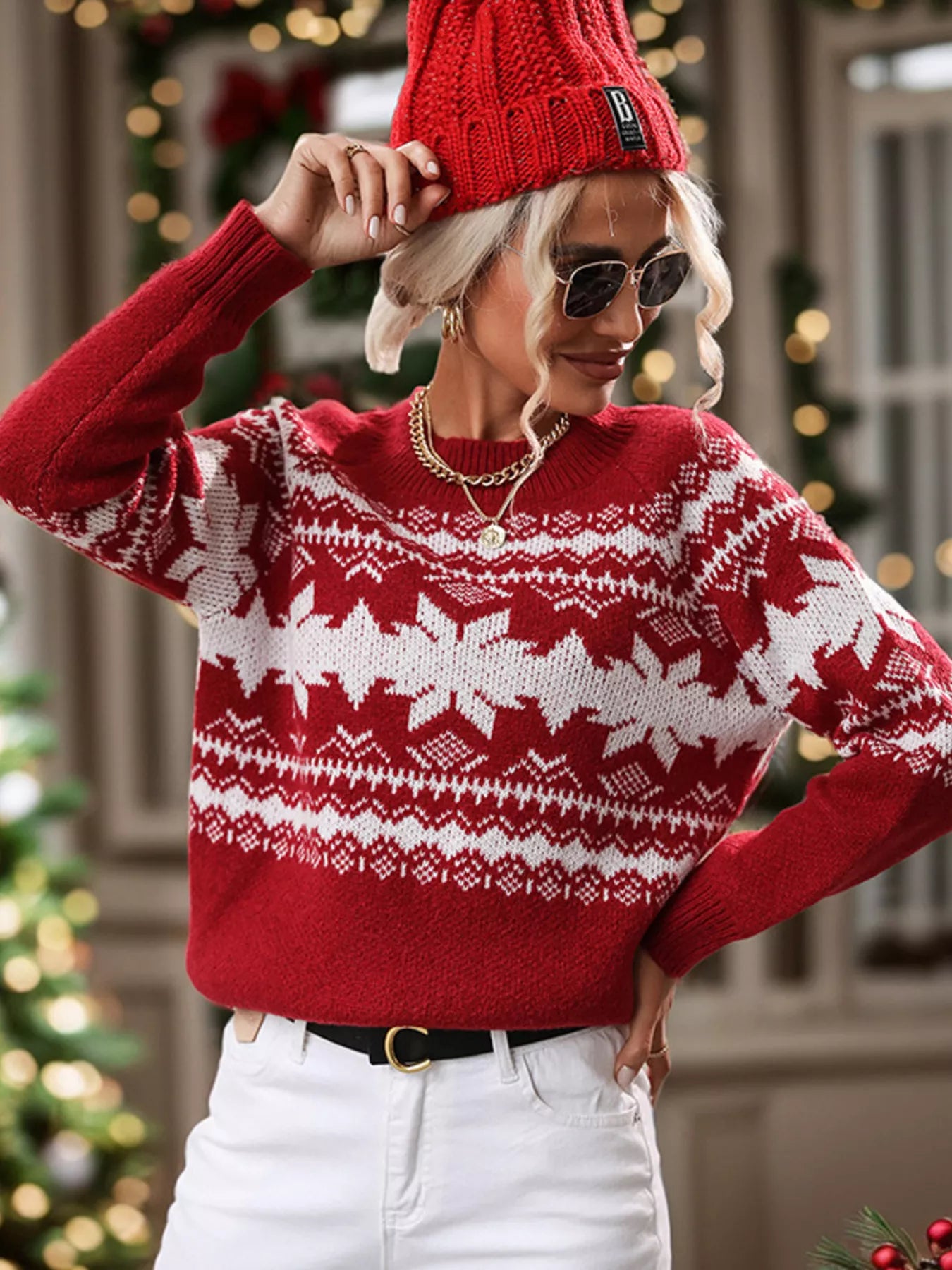 Snowflake Pattern Round Neck Sweater