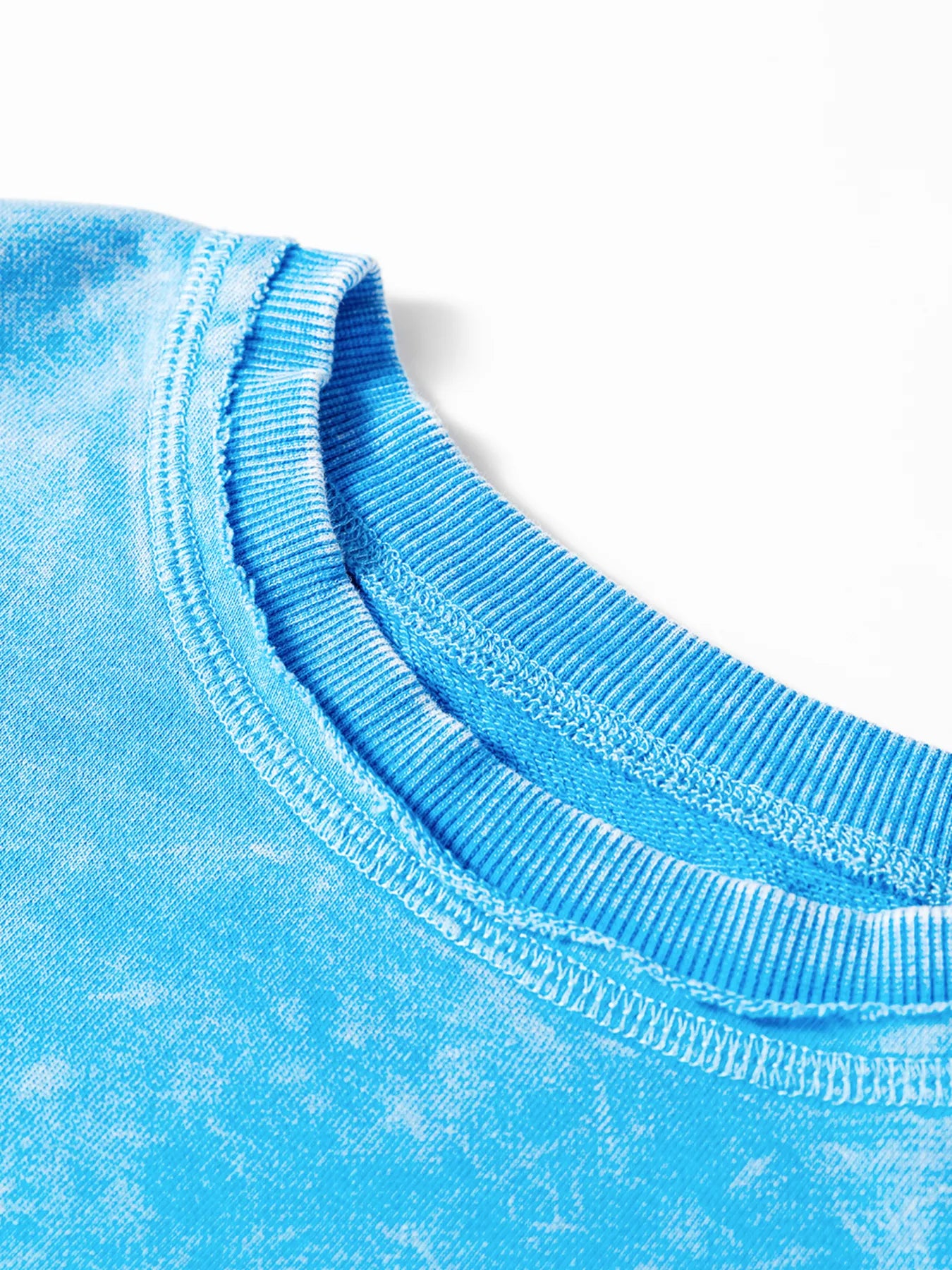 Mineral Wash Raw Seam Double Patched Pocket Sweatshirt