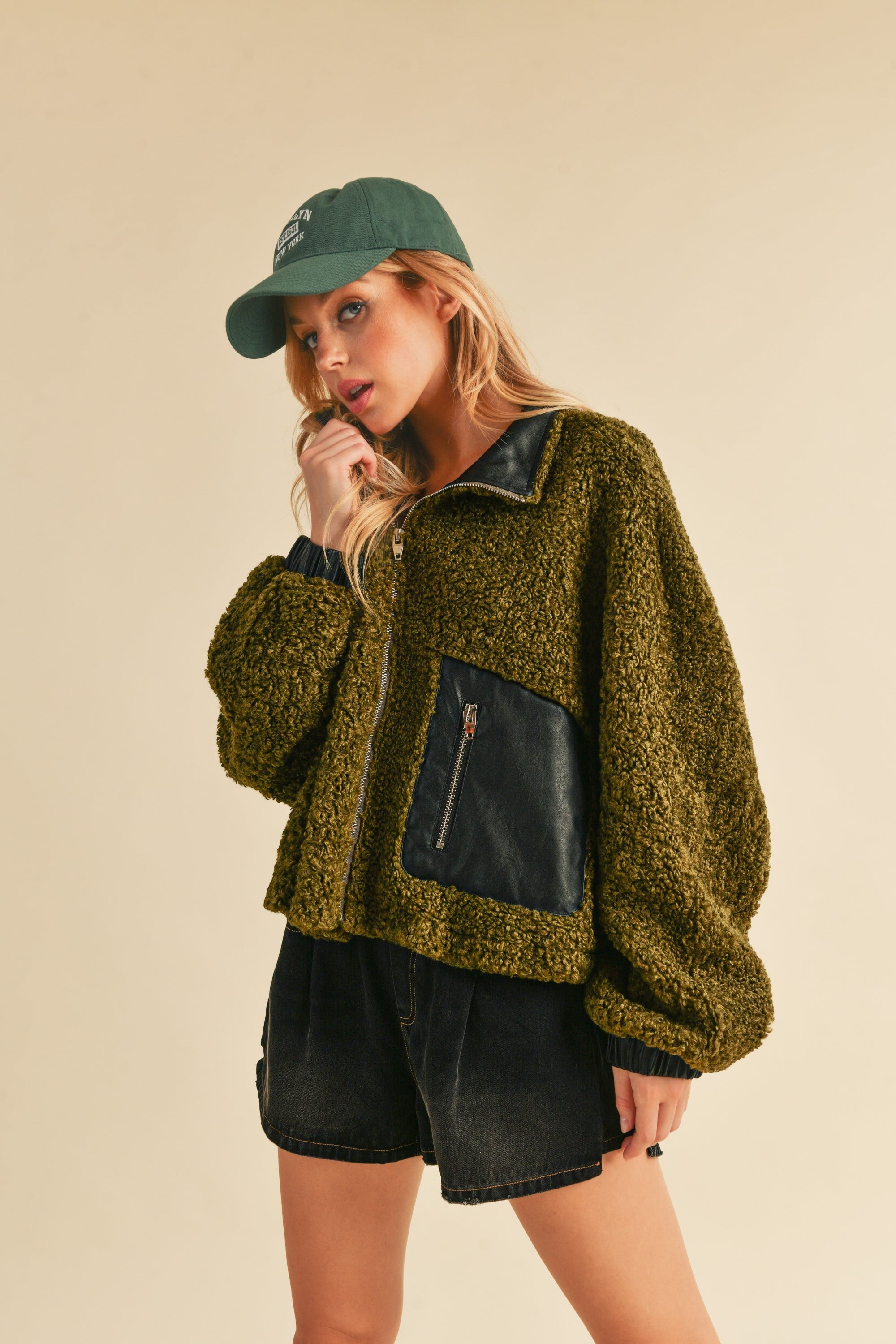 Aemi + Co Collared Neck Zip Up Sherpa Jacket