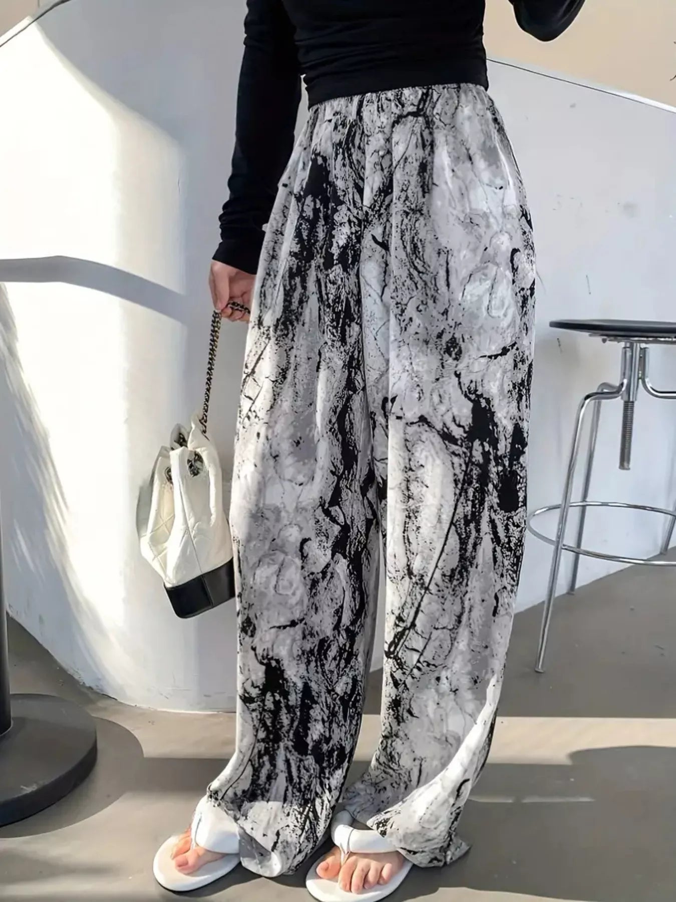 Abstract Print Wide Leg Pants
